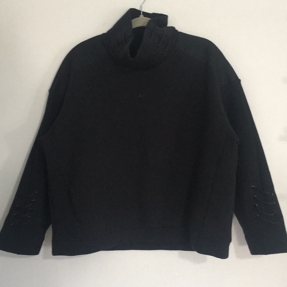Nike Turtle Neck